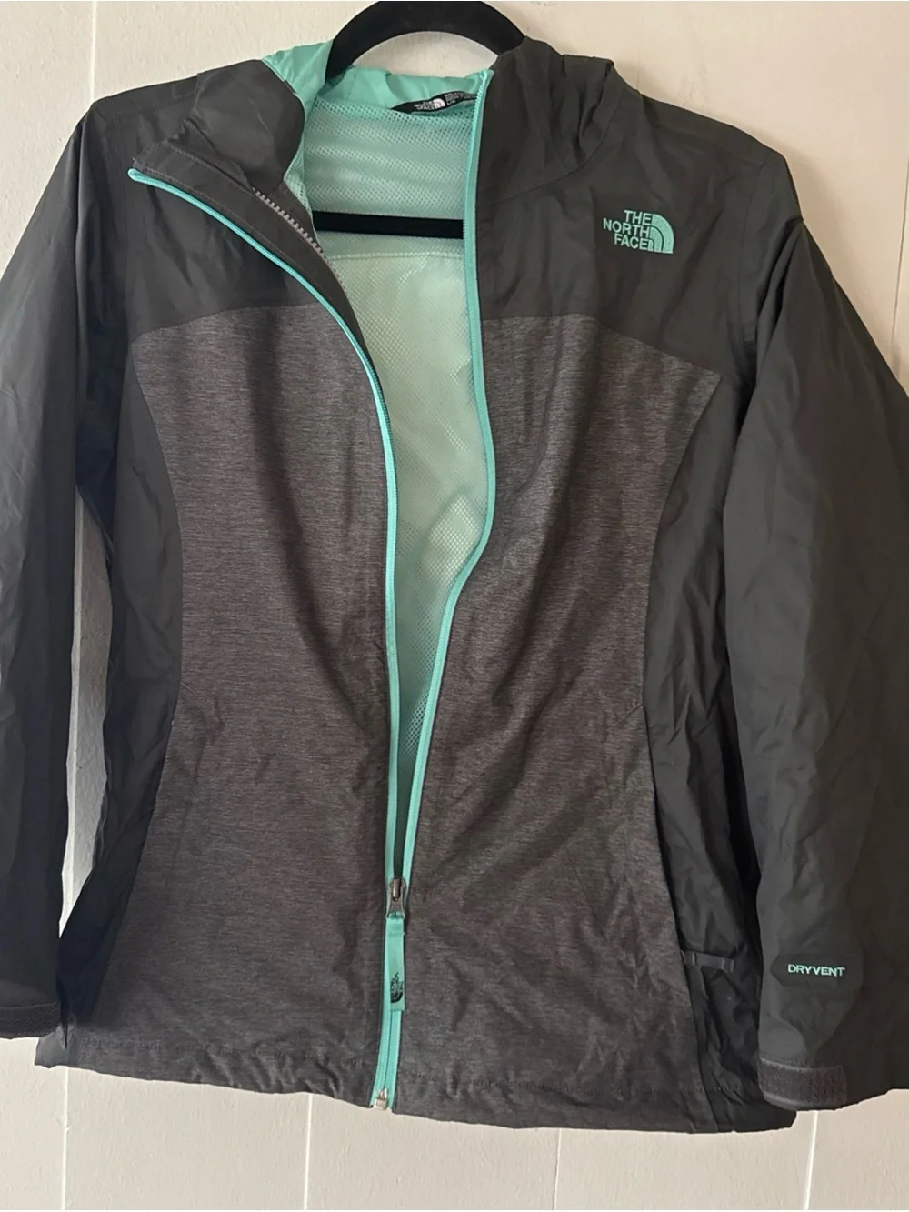 The North Face Girls Dryvent Rain Jacket 14/16